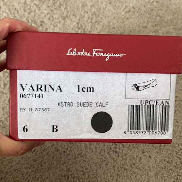 Varina Salvatore Ferragamo flats suede calf - Picture 6 of 7